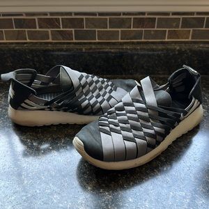 Women Nike roshe